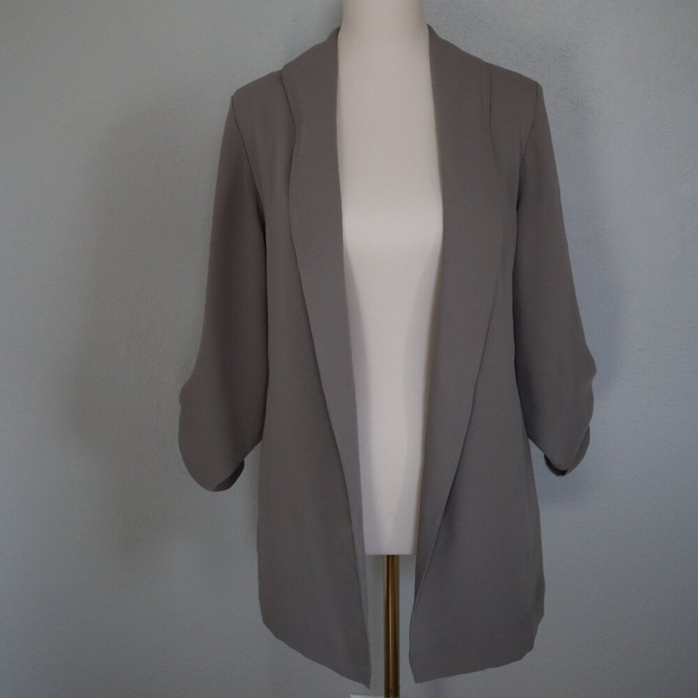 Babaton (Aritzia) Grey Draped Belted Blazer – Size XS